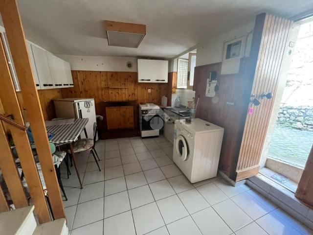 Appartamento in vendita di 60 m² in Via delle Morre, 44