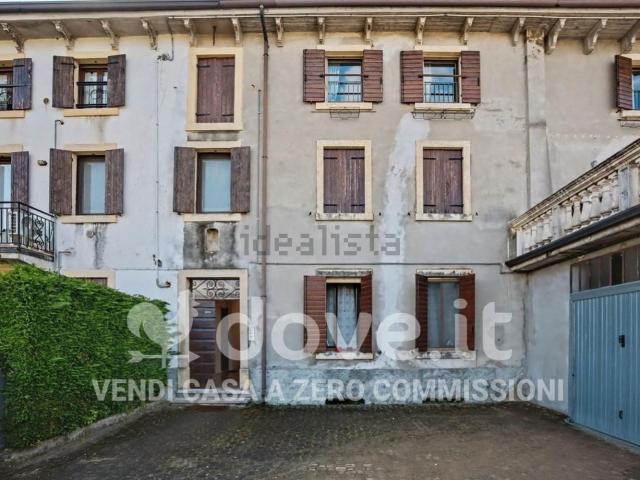 Appartamento in vendita di 60 m² in Via Don C. Biasi, 28
