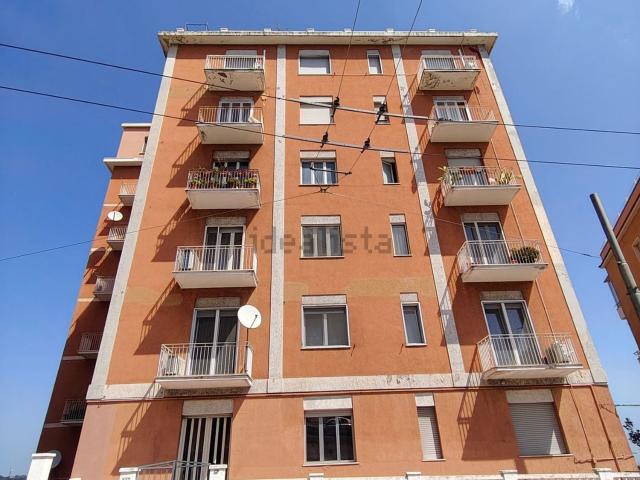 Appartamento in vendita di 60 m² in Via Federico Salomone, 115