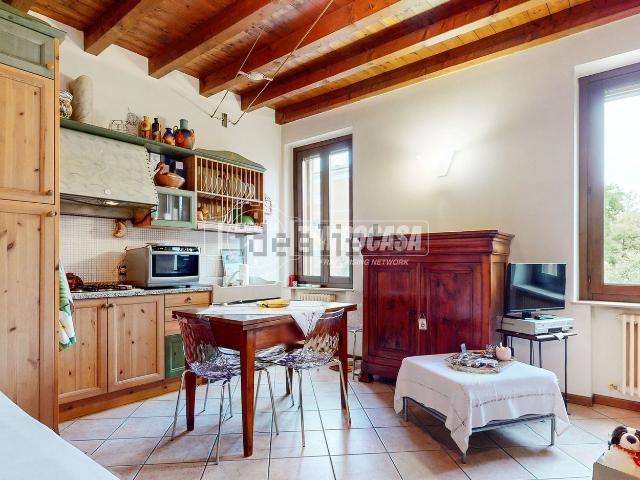 Appartamento in vendita di 60 m² in Via Fratelli Grioli, 28