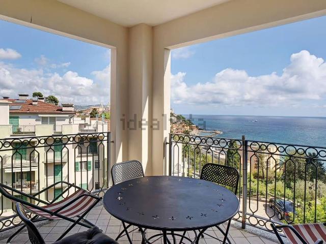 Appartamento in vendita di 60 m² in Via Gabriele D&apos Annunzio, 14