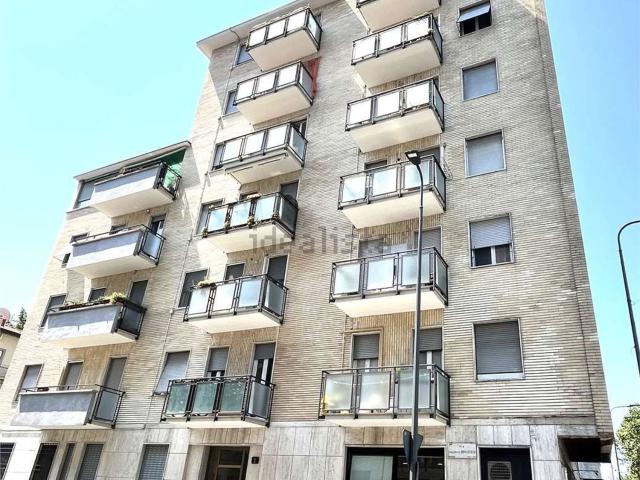 Appartamento in vendita di 60 m² in Via Giacinto Bruzzesi