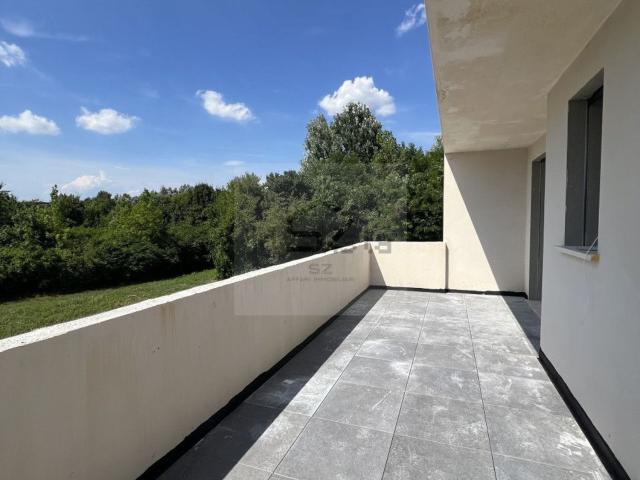 Appartamento in vendita di 60 m² in Via Giuseppe Zwirner