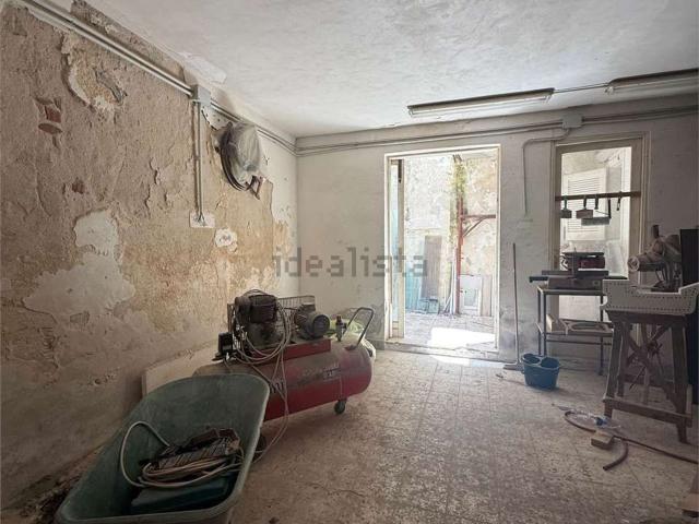 Appartamento in vendita di 60 m² in Via Giuseppe Logoteta, 10