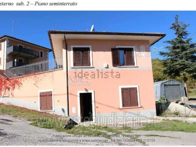 Appartamento in vendita di 60 m² in Via L&apos Aquila, 2