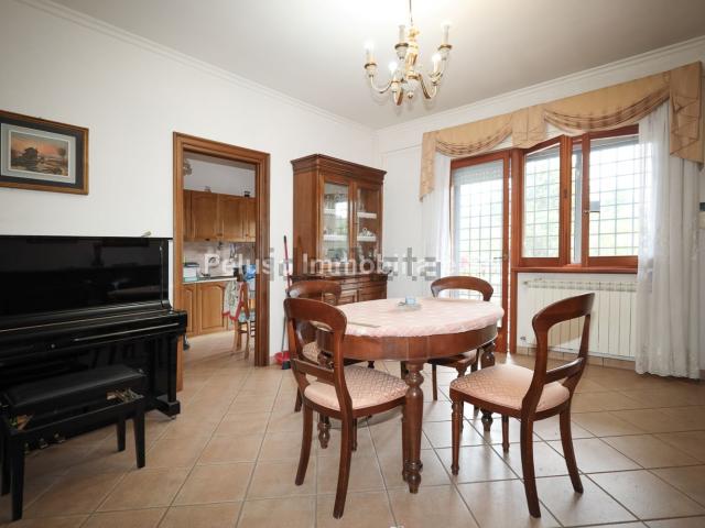 Appartamento in vendita di 60 m² in Via Lattarico, 1