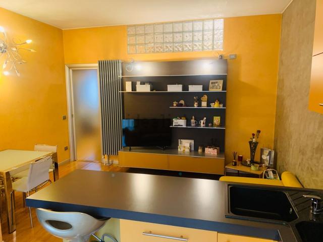 Appartamento in vendita di 60 m² in Via Martiri della Libertà, 8