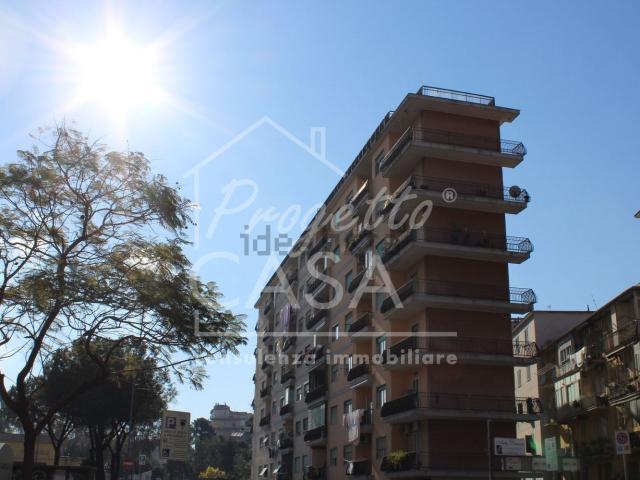 Appartamento in vendita di 60 m² in Via Martiri di Pietrarsa, 20