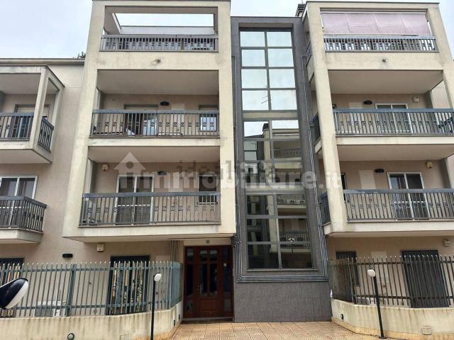 Appartamento in vendita di 60 m² in Via Mario D&apos Adduzio, 3