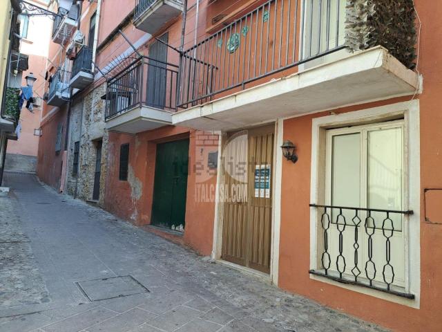 Appartamento in vendita di 60 m² in Via Media Sezione Pescheria