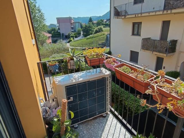 Appartamento in vendita di 60 m² in Via Mons. G. Parmigiani, 12