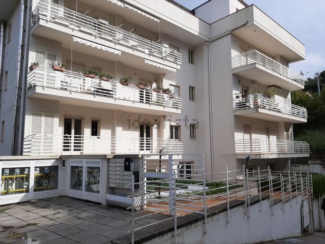 Appartamento in vendita di 60 m² in Via Panoramica, 33