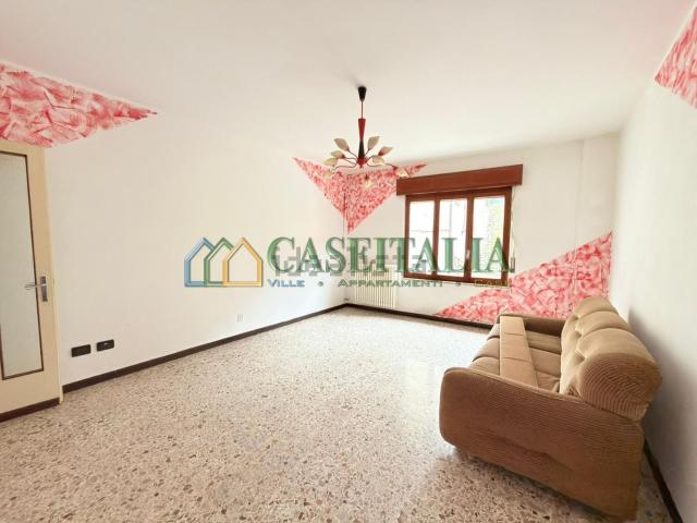 Appartamento in vendita di 60 m² in Via Pietro Vola