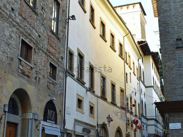 Appartamento in vendita di 60 m² in Via Porta Rossa