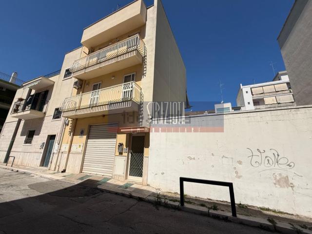 Appartamento in vendita di 60 m² in Via Santa Teresa, 4