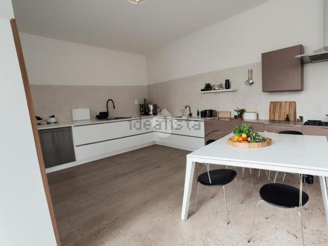 Appartamento in vendita di 60 m² in Via Santo, 29