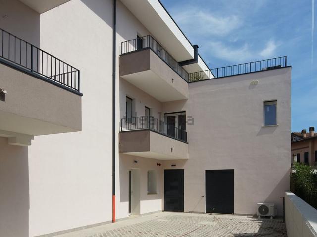 Appartamento in vendita di 60 m² in Viale Costanza, 1