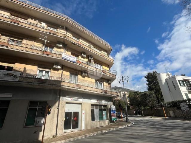 Appartamento in vendita di 60 m² in Viale Pio XII, 60