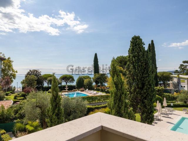 Appartamento in vendita di 60 m² in Viale Ugo Foscolo, 138