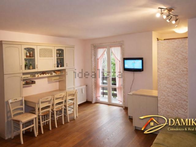 Appartamento in vendita di 61 m² in Strada Statale 12