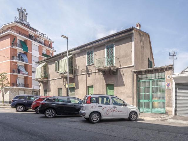 Appartamento in vendita di 61 m² in Via Verrès, 10