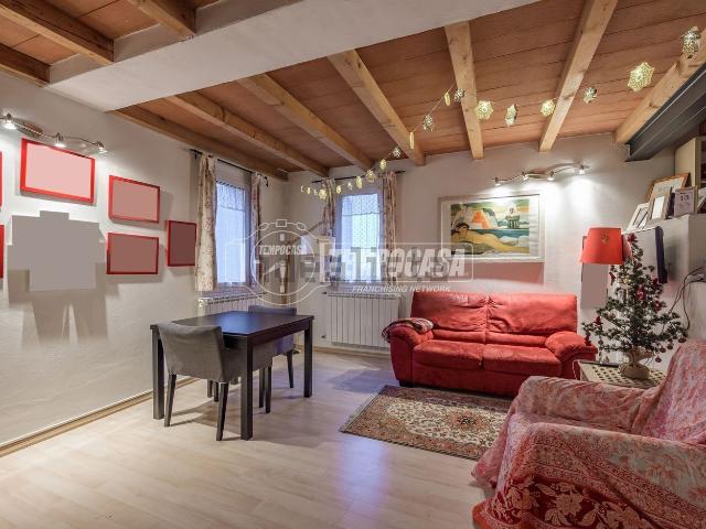 Appartamento in vendita di 61 m² in Via al Panaro, 3