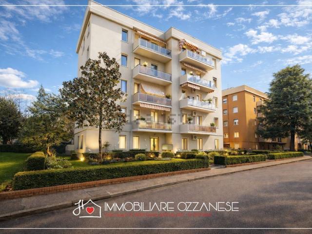 Appartamento in vendita di 61 m² in Via Andrea Costa, 8