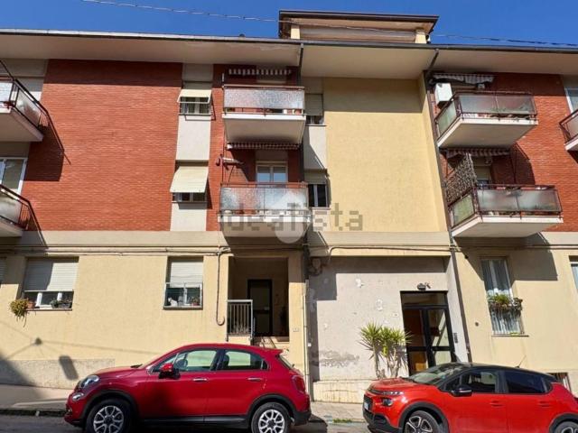 Appartamento in vendita di 61 m² in Via Beniamino Gigli, 8