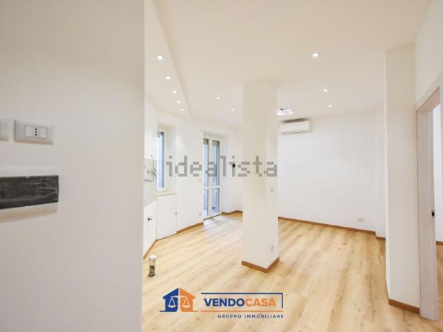 Appartamento in vendita di 61 m² in Via Buenos Aires, 70