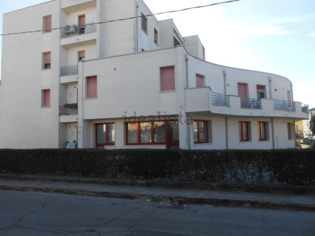 Appartamento in vendita di 61 m² in Via Dante Alighieri, 19