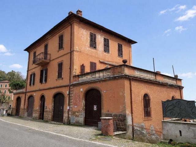 Appartamento in vendita di 61 m² in Via Guido Baccelli