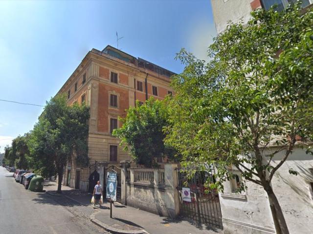 Appartamento in vendita di 61 m² in Via Marcantonio Colonna