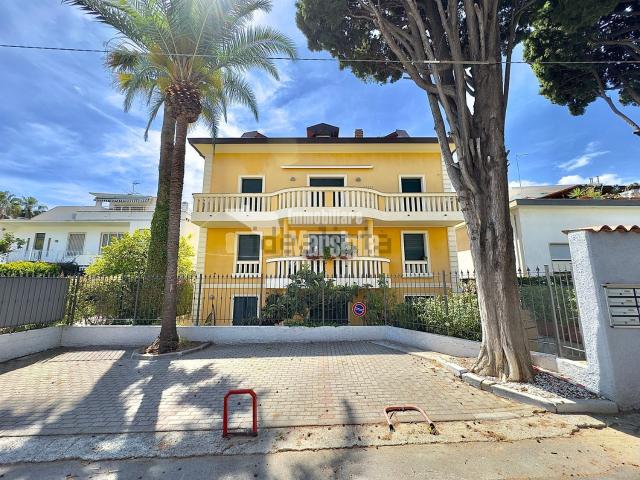 Appartamento in vendita di 61 m² in Via Marinella, 31