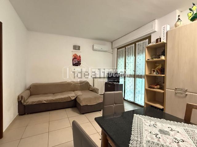 Appartamento in vendita di 61 m² in Via Michelangelo Buonarroti, 5