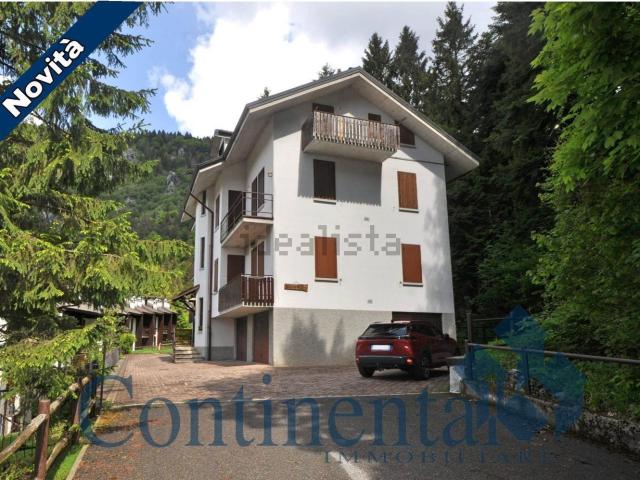 Appartamento in vendita di 61 m² in Via Monte Secco, 19