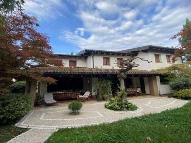 Appartamento in vendita di 622 m² in Via Villa, 28