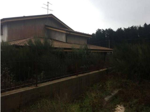 Appartamento in vendita di 625 m² in Via Sandro Pertini
