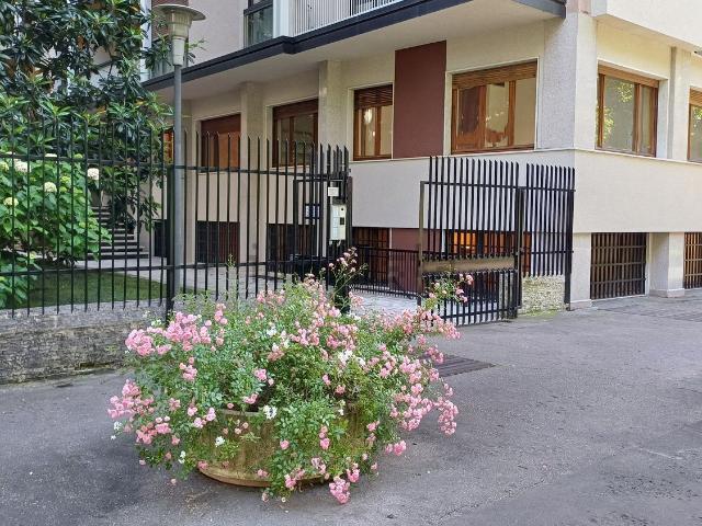 Appartamento in vendita di 62 m² in Piazza de Angeli Ernesto