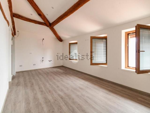 Appartamento in vendita di 62 m² in Via Belvedere, 3