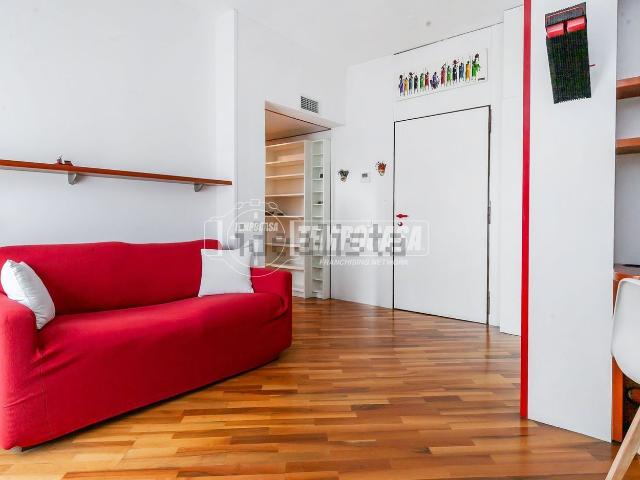 Appartamento in vendita di 62 m² in Via Carlo Farini, 91