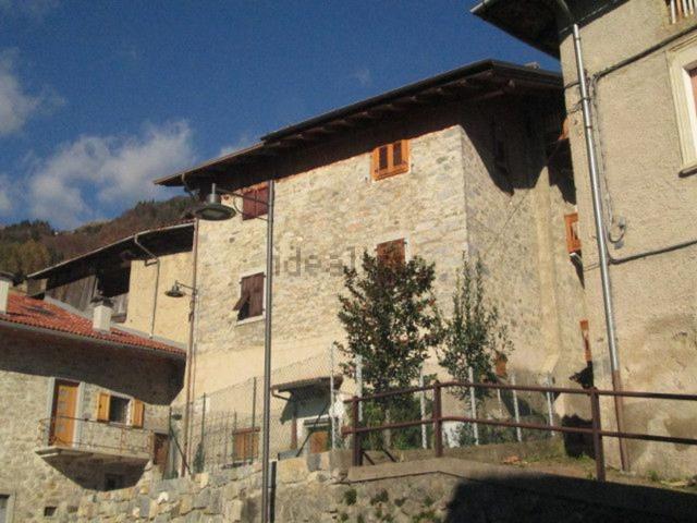 Appartamento in vendita di 62 m² in Via Cesare Battisti, 14