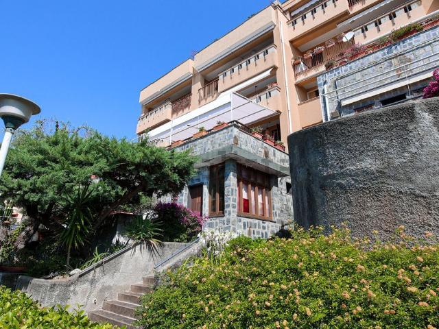 Appartamento in vendita di 62 m² in Via del Mare, 48