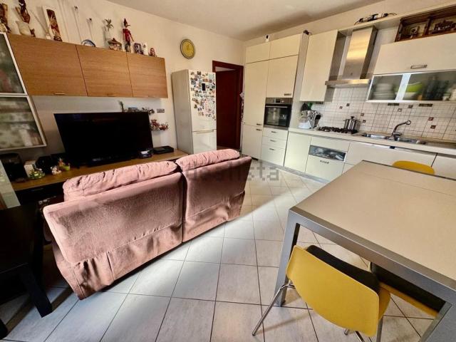 Appartamento in vendita di 62 m² in Via del Pino, 38