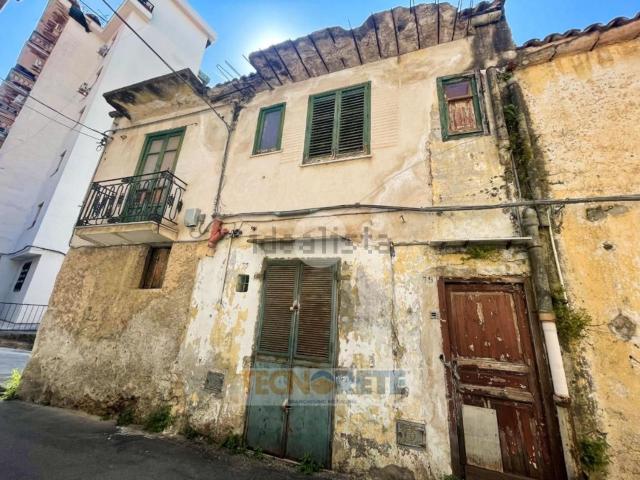 Appartamento in vendita di 62 m² in Via della Repubblica, 79
