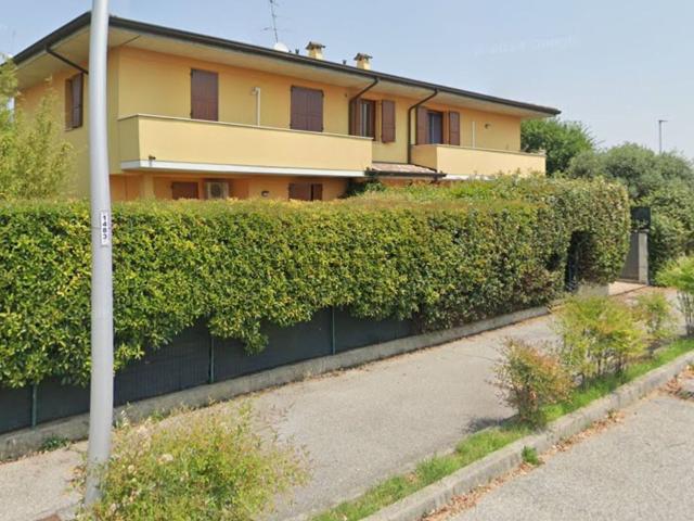 Appartamento in vendita di 62 m² in Via Don Nicola Mazza, 26