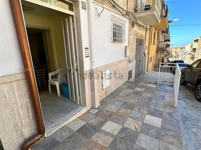 Appartamento in vendita di 62 m² in Via Fratelli Cervi, 63