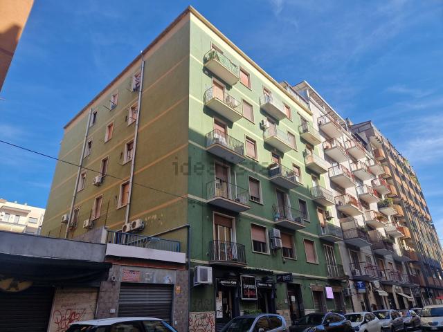 Appartamento in vendita di 62 m² in Via Giulio Petroni, 28