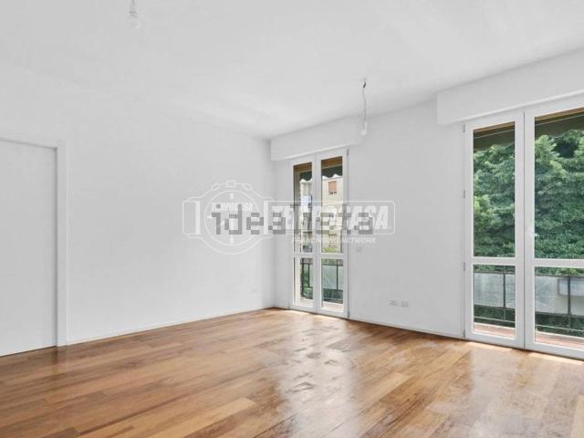 Appartamento in vendita di 62 m² in Via Grigna, 14