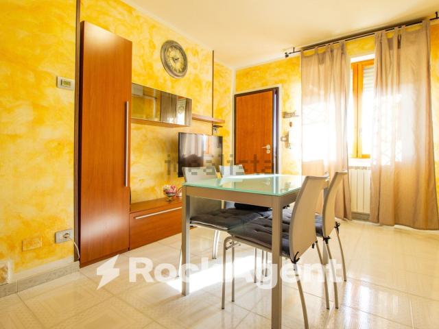 Appartamento in vendita di 62 m² in Via Medaglie D&apos Oro, 28