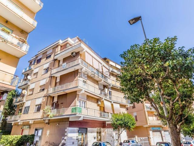 Appartamento in vendita di 62 m² in Via Metastasio